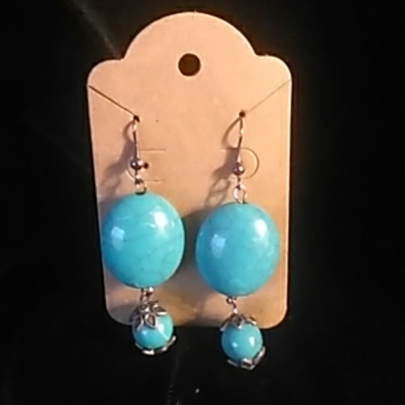 Choker and earring set - Picture 2 of 3